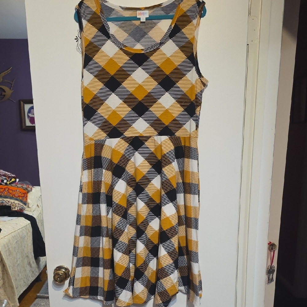 LuLaRoe Nicki Plaid Sleeveless Dress - Black, White, Yellow
